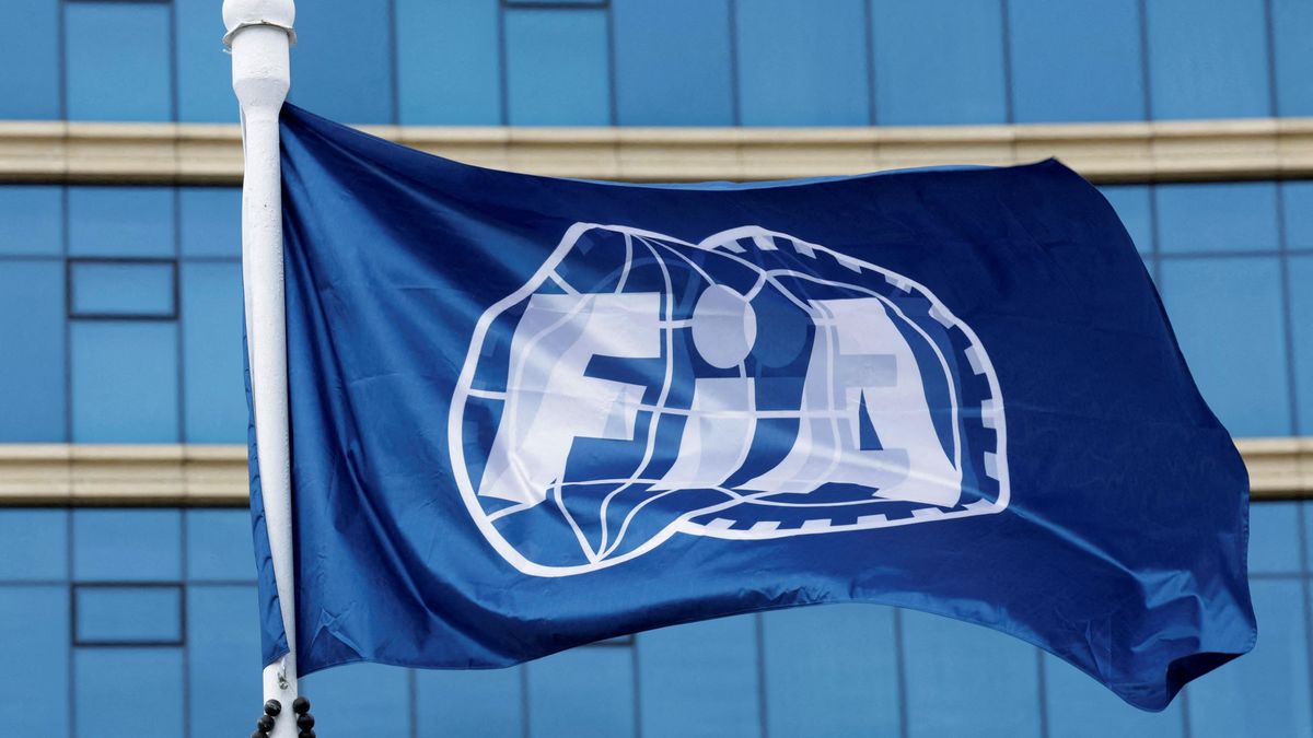 FIA potvrdila prohřešek Aston Martinu, k dalším potížím s finančním stropem ale nedošlo